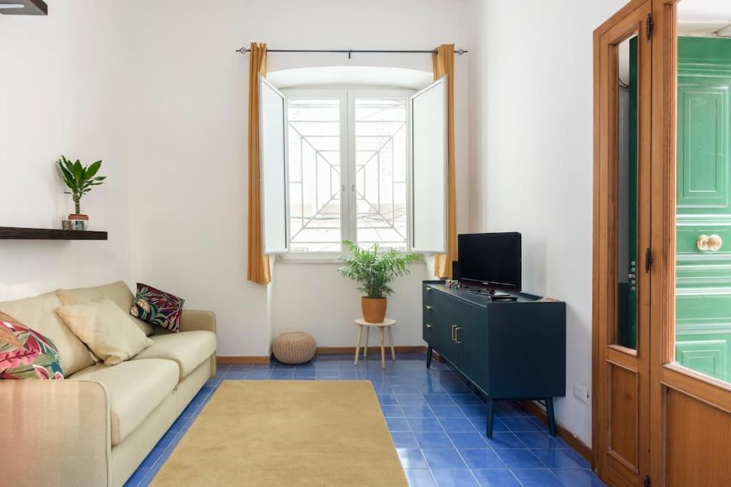 Bouganville Holiday House Апартаменты *